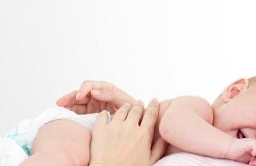 哺乳期妈妈出现这些症状，可能是缺钙了，尽量别忽略了补钙！