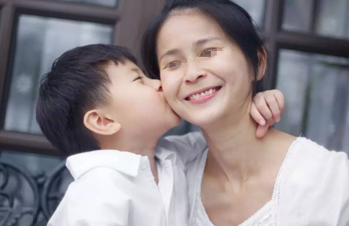 孩子并非天生就懂得孝顺，养对了娃，宝妈每天都过“母亲节”