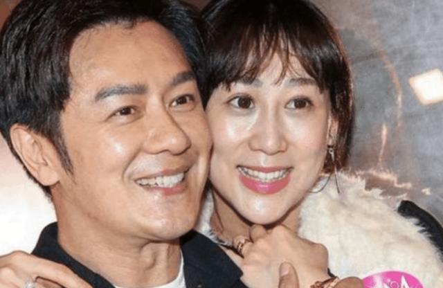 她是年轻女模特嫁给大16岁的男星，五年剖腹产4次，如今成这样子