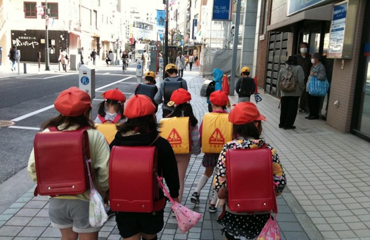 幼儿教育学家：孩子最适合上幼儿园的年龄未必是3岁，父母别强迫