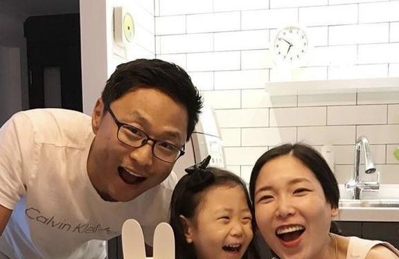 韩国妈妈布置治愈系的家，一尘不染井井有条，清爽干净惹人爱