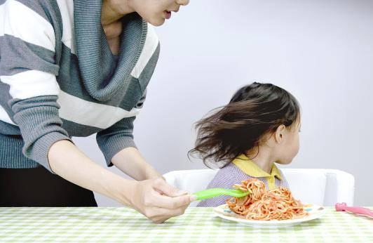 小班这一年，我和孩子老师一起改变“饭渣宝宝”