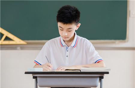 游博物馆作文400字