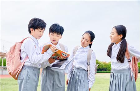 难忘的小学生活作文600字六年级