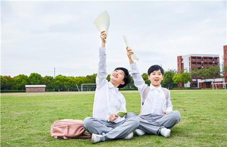 小学生升旗仪式演讲稿