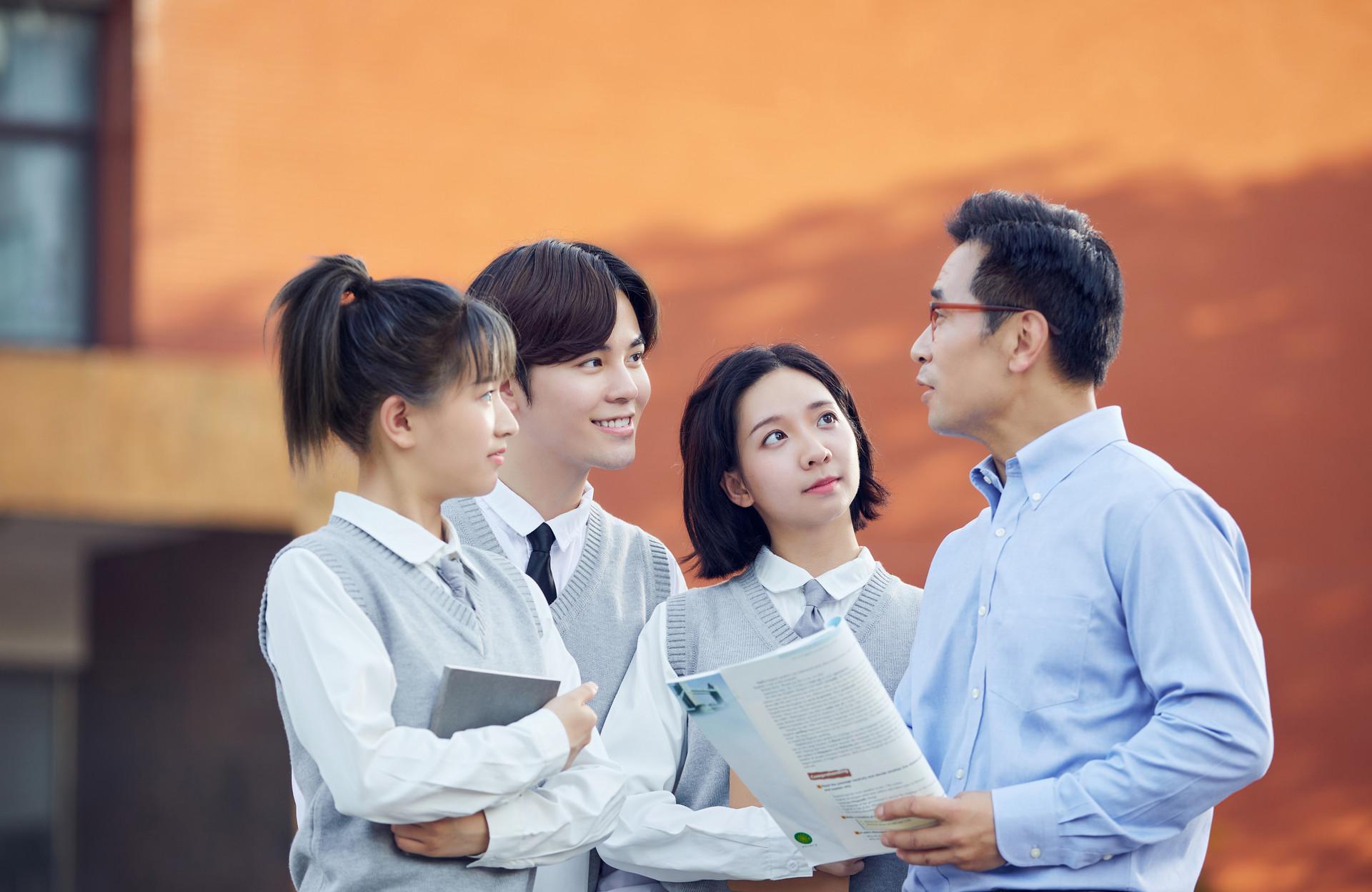 班主任第二学期工作总结与反思